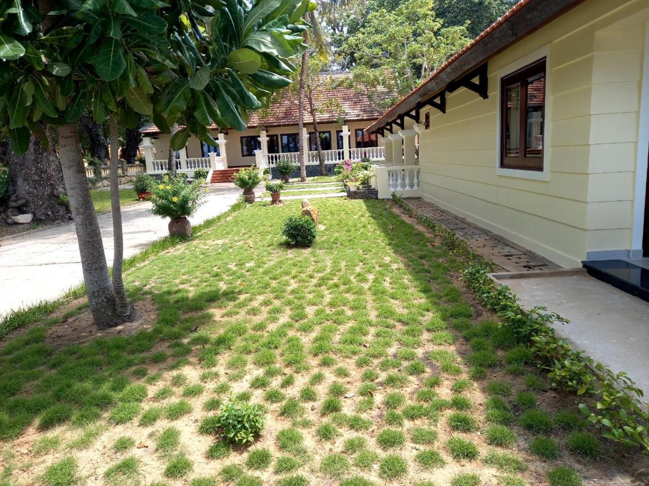 Sai Gon Con Dao Resort Экстерьер фото
